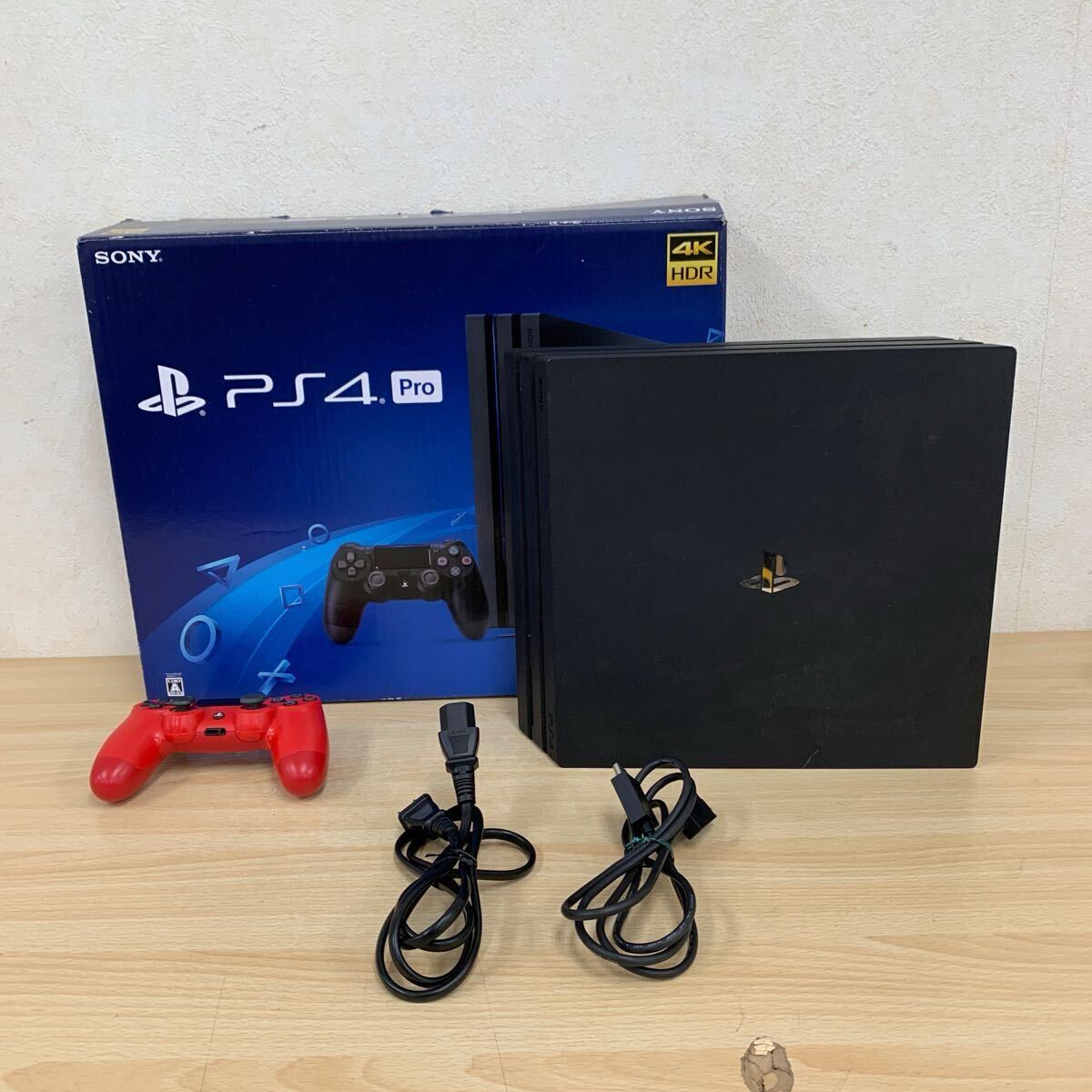中古品 SONY PlayStation 4 Pro 1TB CUH-7100BB01 ブラック 初期 中古品 SONY PlayStation 4 Pro 1TB CUH-7100BB01 ブラック 初期