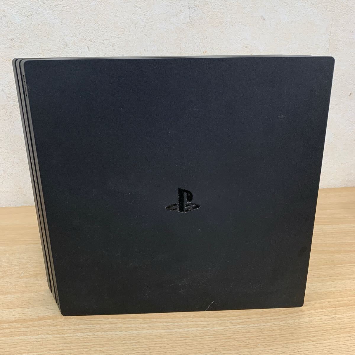 中古品 SONY PlayStation 4 Pro 1TB CUH-7100BB01 ブラック 初期 中古品 SONY PlayStation 4 Pro 1TB CUH-7100BB01 ブラック 初期