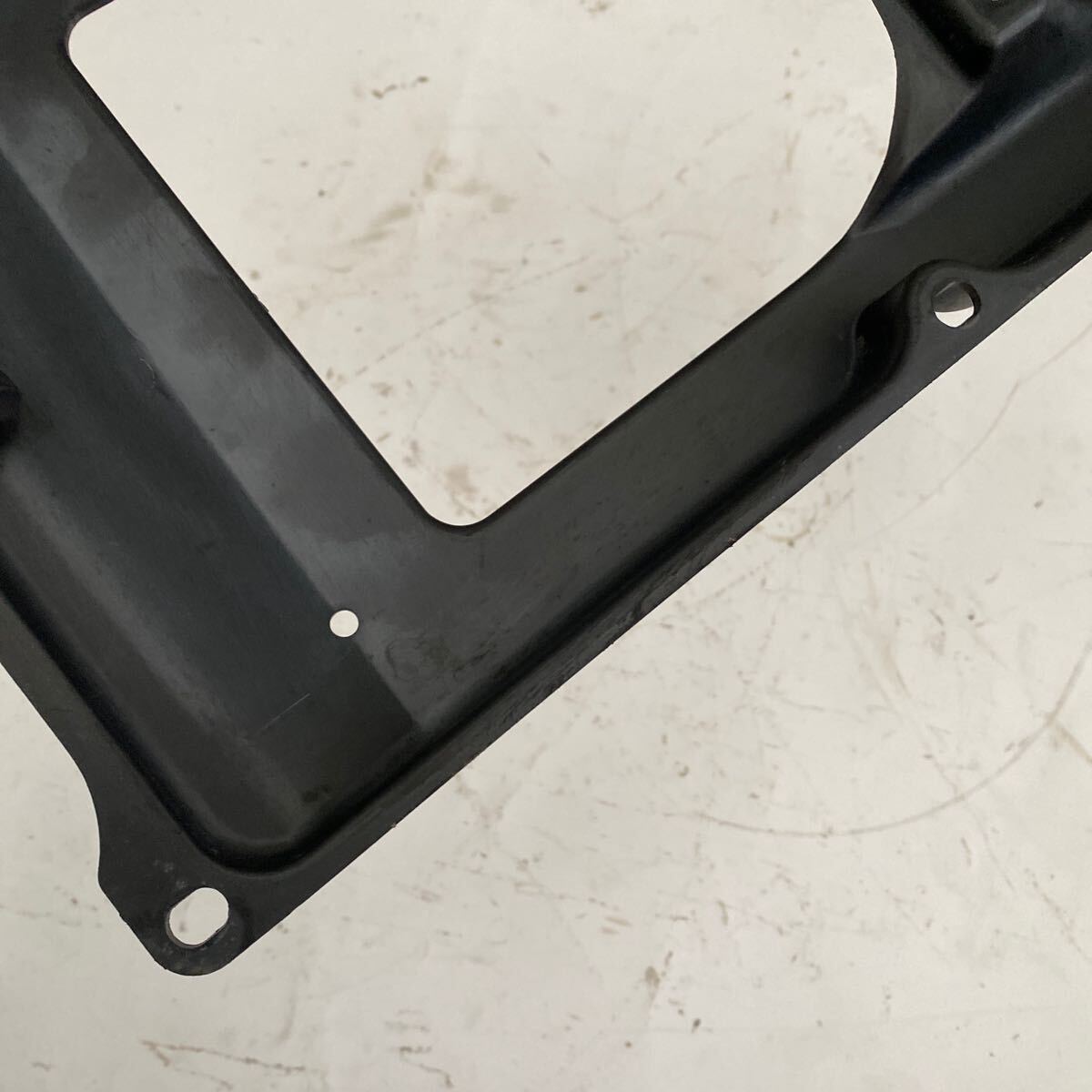 ボンネットダクト エアダクト 裏　カバー　パネル　ジムニー JA22_画像3