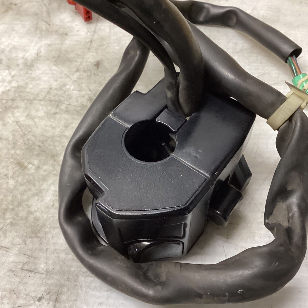 M41-13 ホンダ フュージョン MF02 ハンドル スイッチ 左 動作確認済み 純正部品_画像3