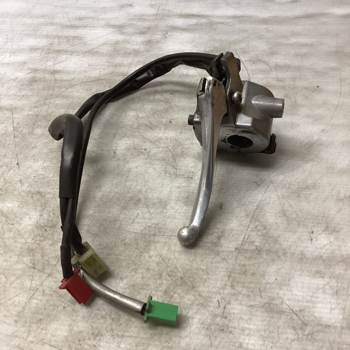 E36-23 ヤマハ ビーノ SA10J ハンドルスイッチ 右 動作確認済み 純正部品_画像5