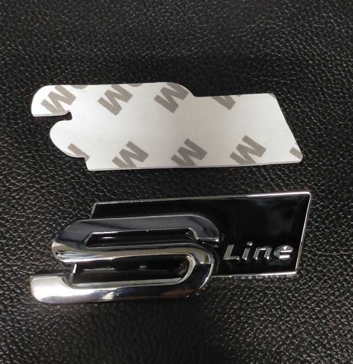 AUDIアウディ S-Line sline エンブレムRS A1 A3 A4 B5 B6 B7 B8 A5 C5 A6 C6 c7 A7 A8 A1 V8 Q3 Q5 Q7 SQ5