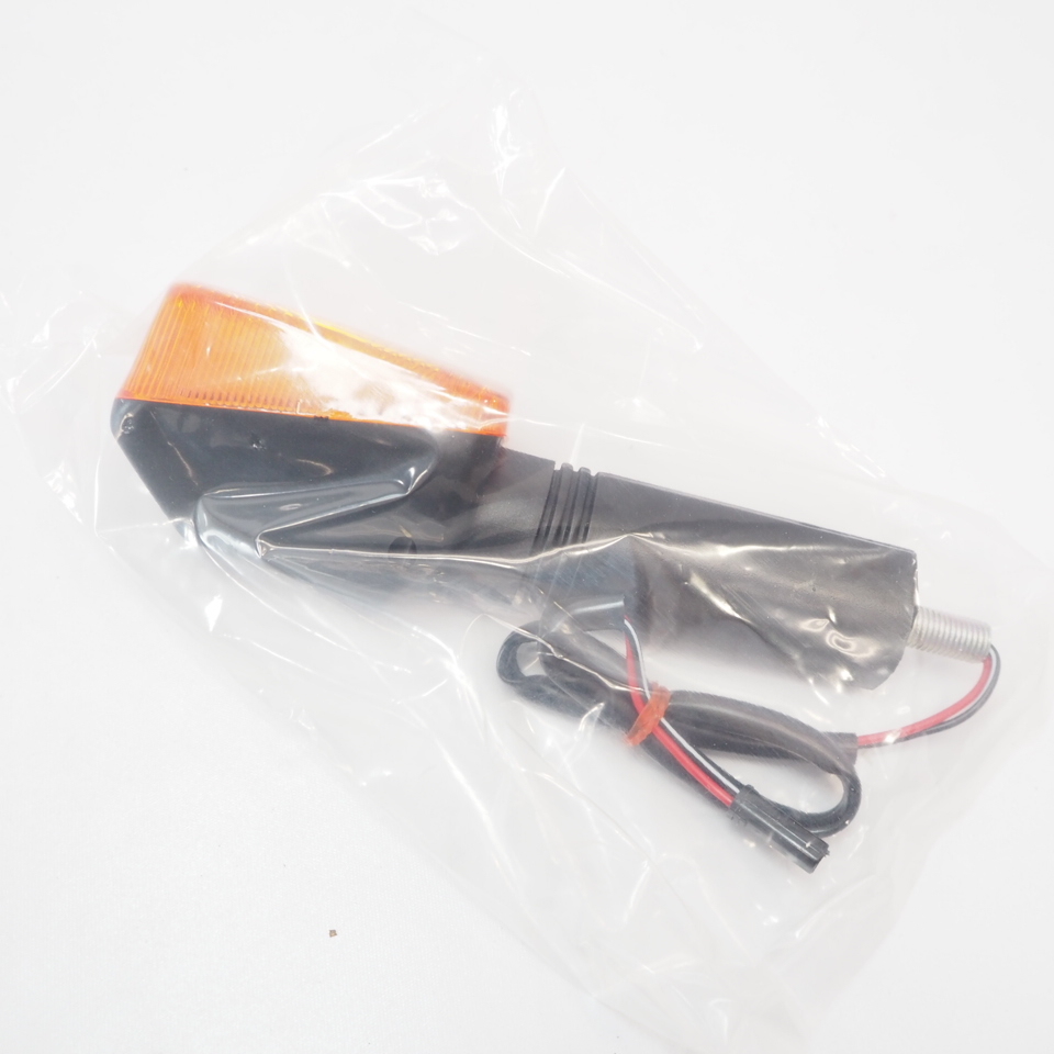 新品 LLS-04R 35603-21EC0 リア ウインカー 左右共通 GSF750