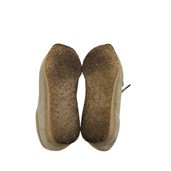 Clarks クラークス 26773 ワラビーブーツ クレープソール ベージュ系 サイズ 25