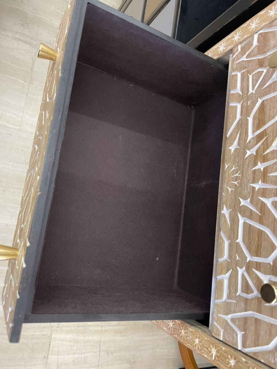 チェスト　4段　彫刻　北欧風　アジアン　木製チェスト　収納　木製　北欧家具　木 チェスト 4段 彫刻 北欧風 アジアン 木製チェスト 収納 木製