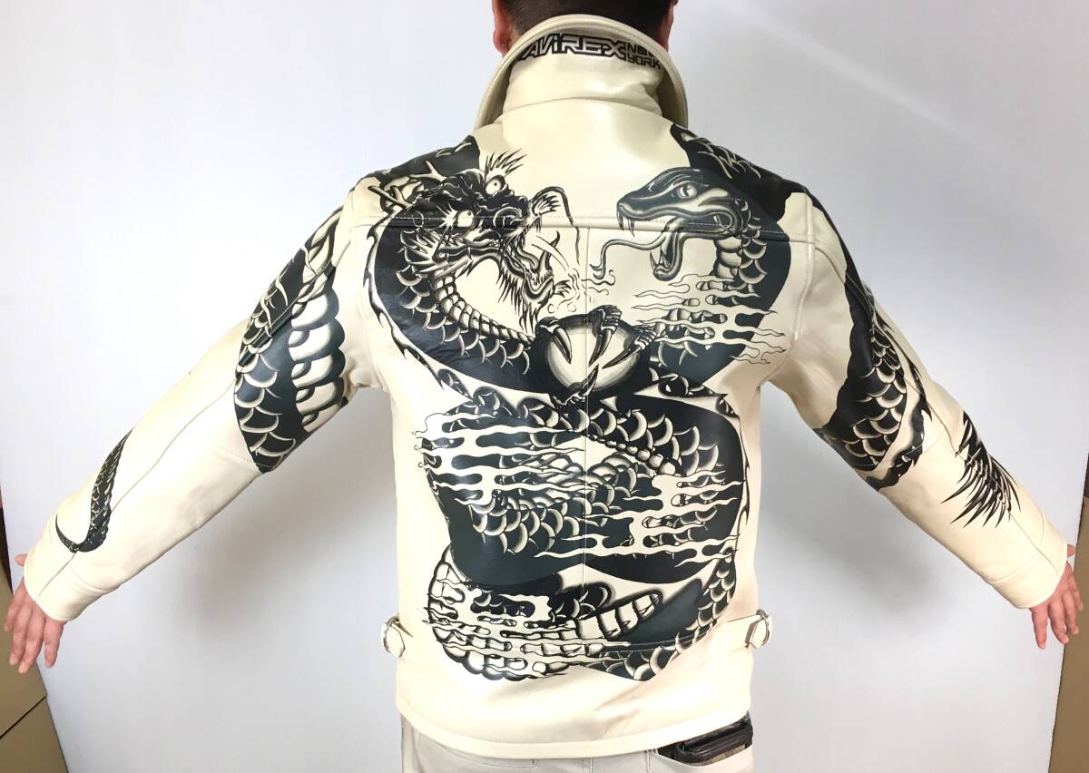 美品◎限定品　AVIREX アヴィレックス　Mサイズ　スネーク X ドラゴン　龍 X 蛇　レザージャケット　革ジャン　ラムレザー