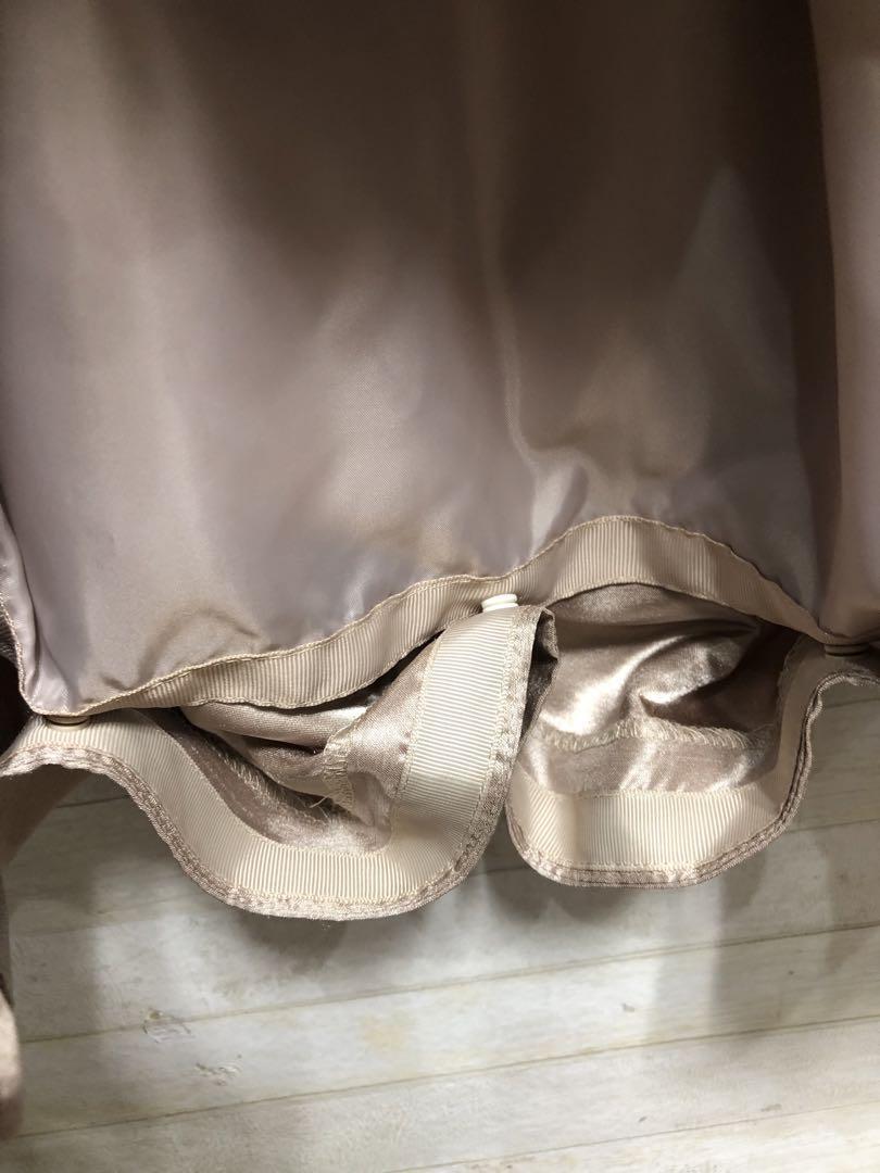 新品☆17號LLシャンパンベージュ系パーティワンピース?シャンタン素材〇D594