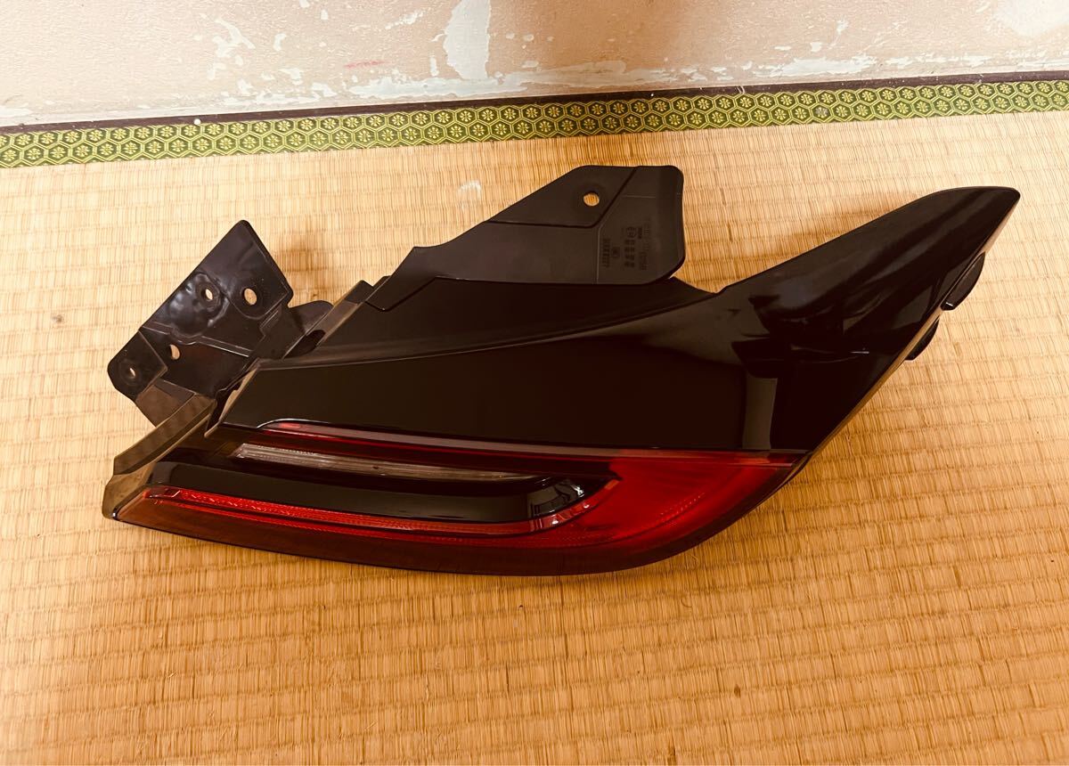 ZN8 86 ZD8 BRZ 純正 右 テールライト LED MA テールランプ ライト　ICHIKOH D258 001_画像3