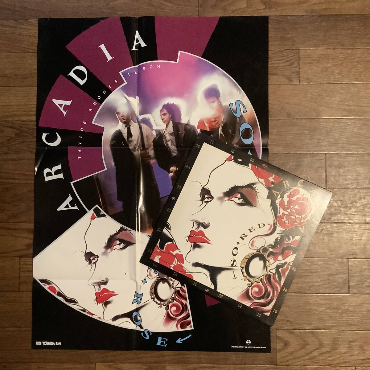 LP(日本盤)●アーケイディア／情熱の赤い薔薇※デュラン?デュランのサイモン?ル?ボン、ニック?ローズ、ロジャー?テイラー●ポスター付