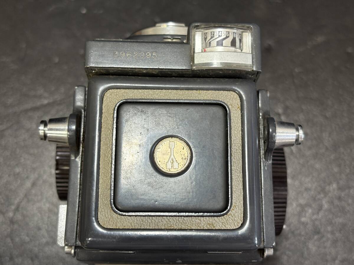YASHICA 44 ヤシカ44 LM 二眼レフカメラ フィルムカメラ + LENS