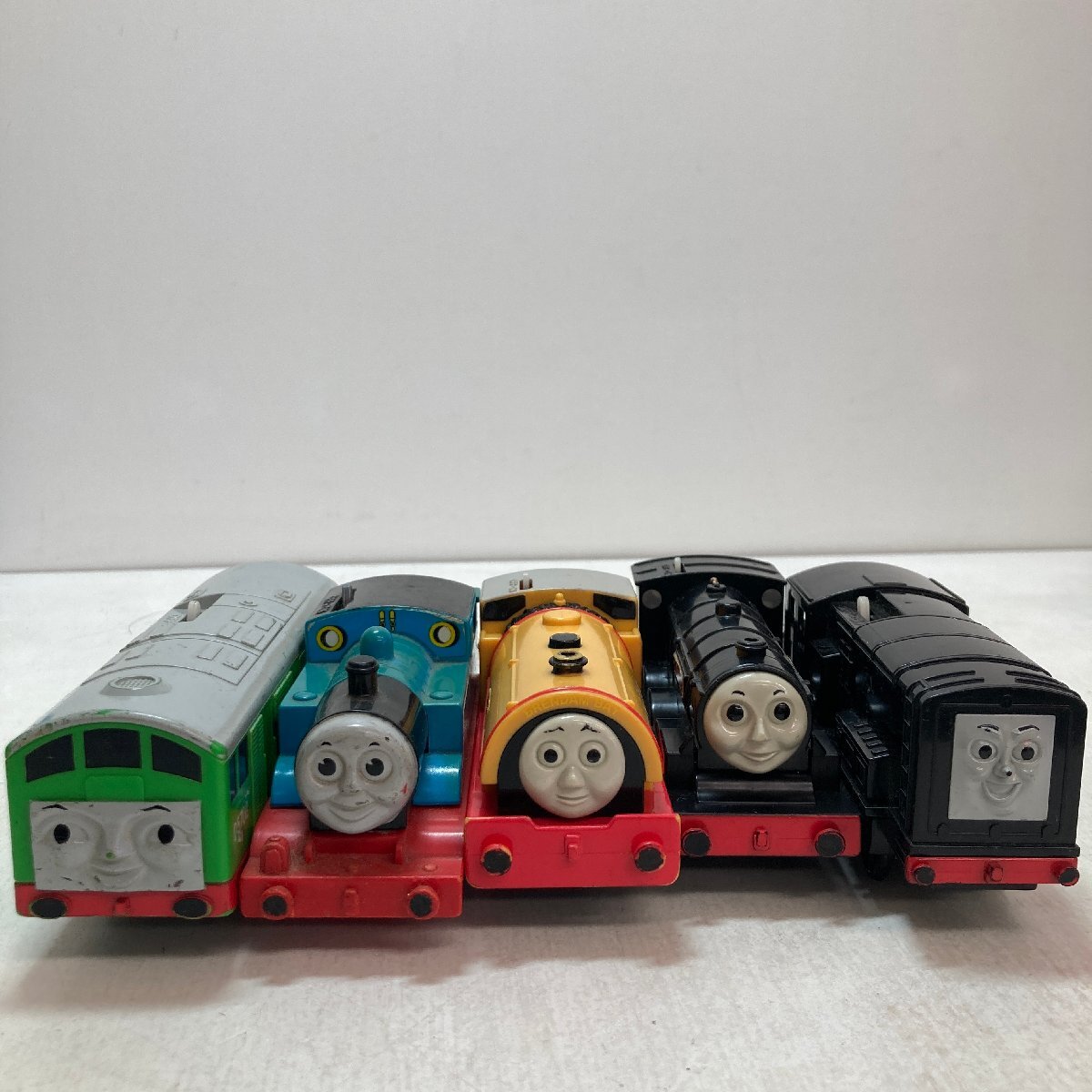 まとめて16個】トミー プラレール トーマス 貨車 ※重複あり 動作
