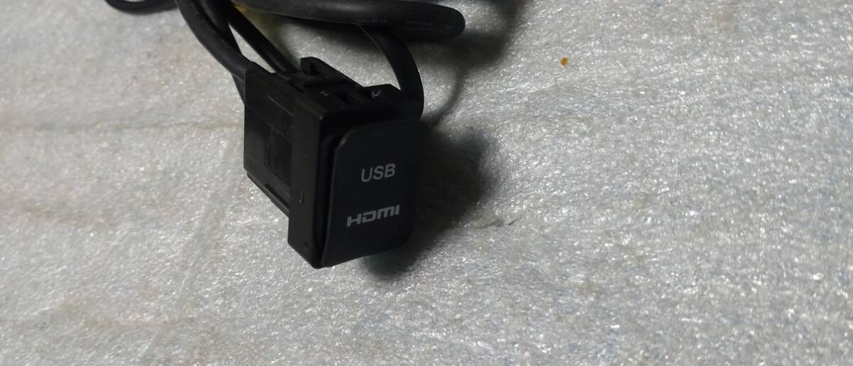 * Daihatsu оригинальный HDMI USB адаптор соединительный кабель Carozzeria производства navi для (NSZP-X67D NSZP-X68D NSZP-X69D NSZP-W67D и т.п. ) быстрое решение *