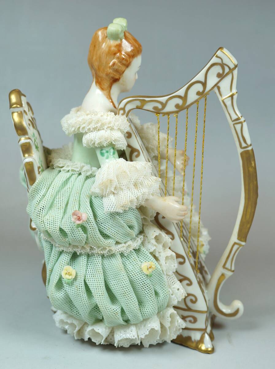 ☆壱☆アイリッシュドレスデン Irish Dresden 【シニード】ハープを奏でる貴婦人 レースドール フィギュリン☆