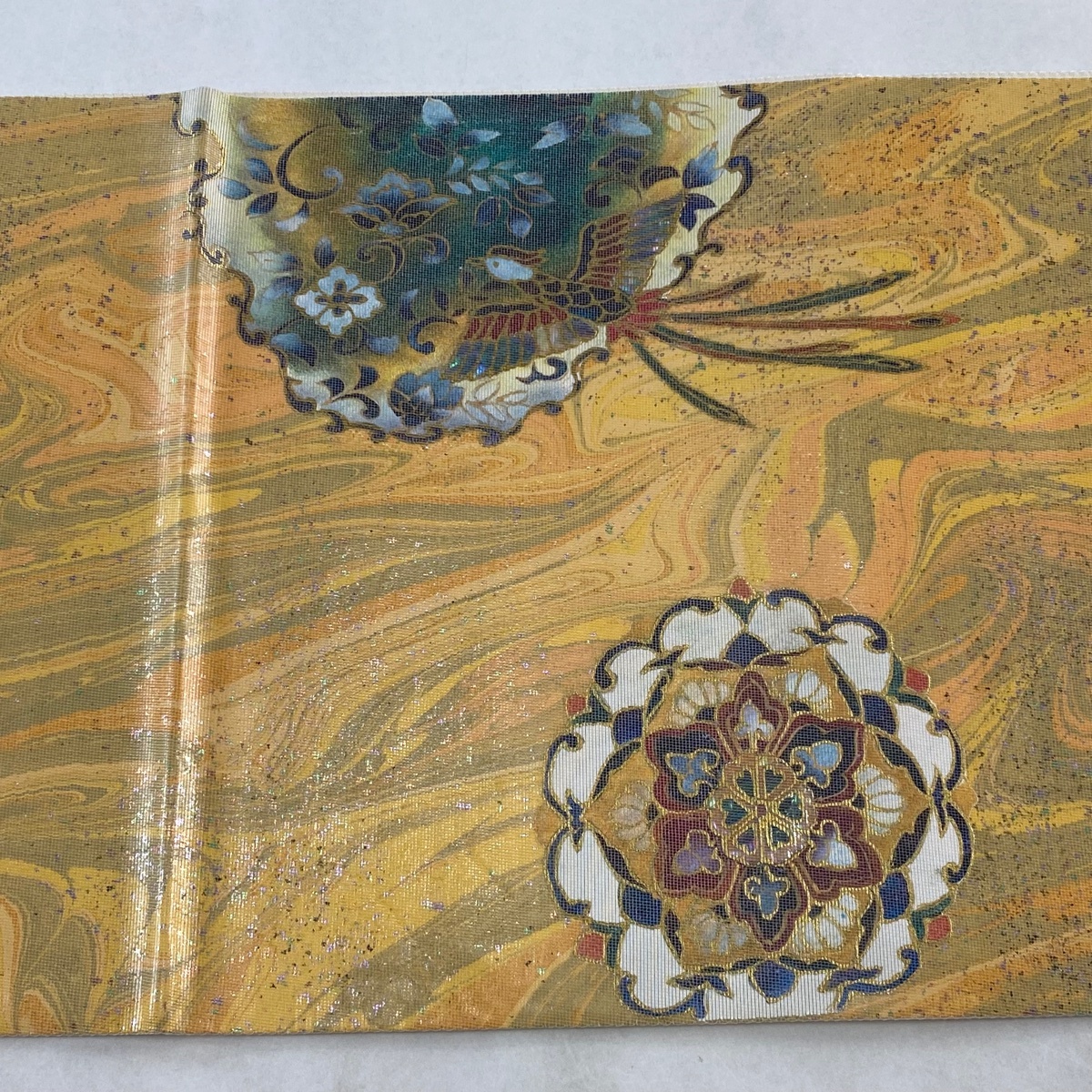 袋帯 美品 名品 鳳凰 華文 螺鈿箔 金彩 金色 お太鼓柄 正絹 袋帯 美品 名品 鳳凰 華文 螺鈿箔 金彩 金色 お太鼓柄 正絹