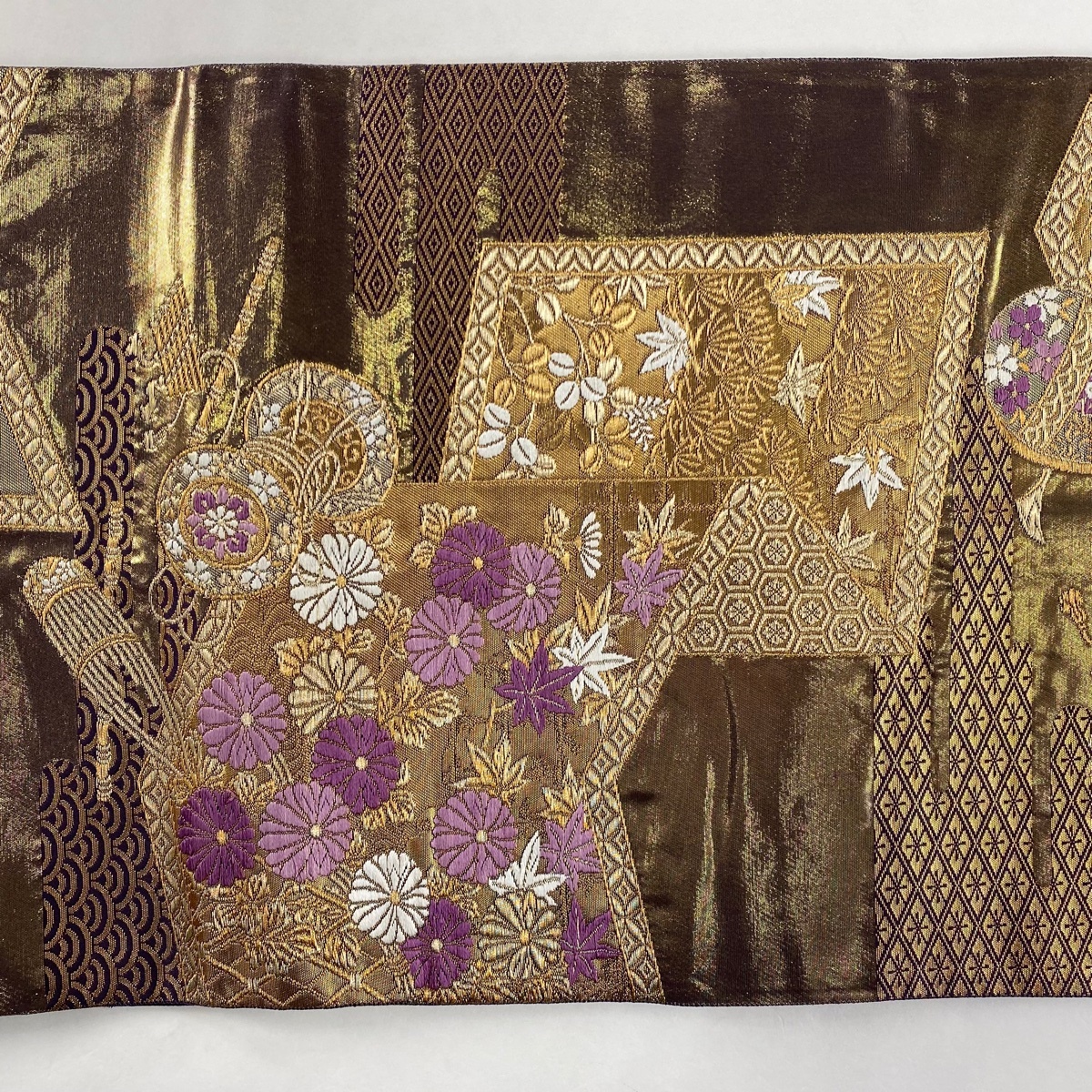 袋帯 美品 名品 じゅらく 落款 屏風 和楽器 金糸 箔 金色 六通 袋帯 美品 名品 じゅらく 落款 屏風 和楽器 金糸 箔 金色 六通
