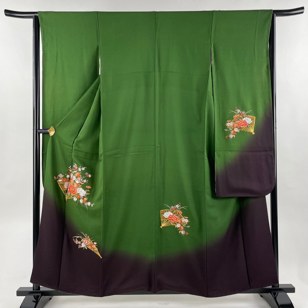 振袖 身丈158cm 裄丈63.5cm S 袷 扇 草花 金銀糸 刺繍 緑 正絹 秀品 【中古】