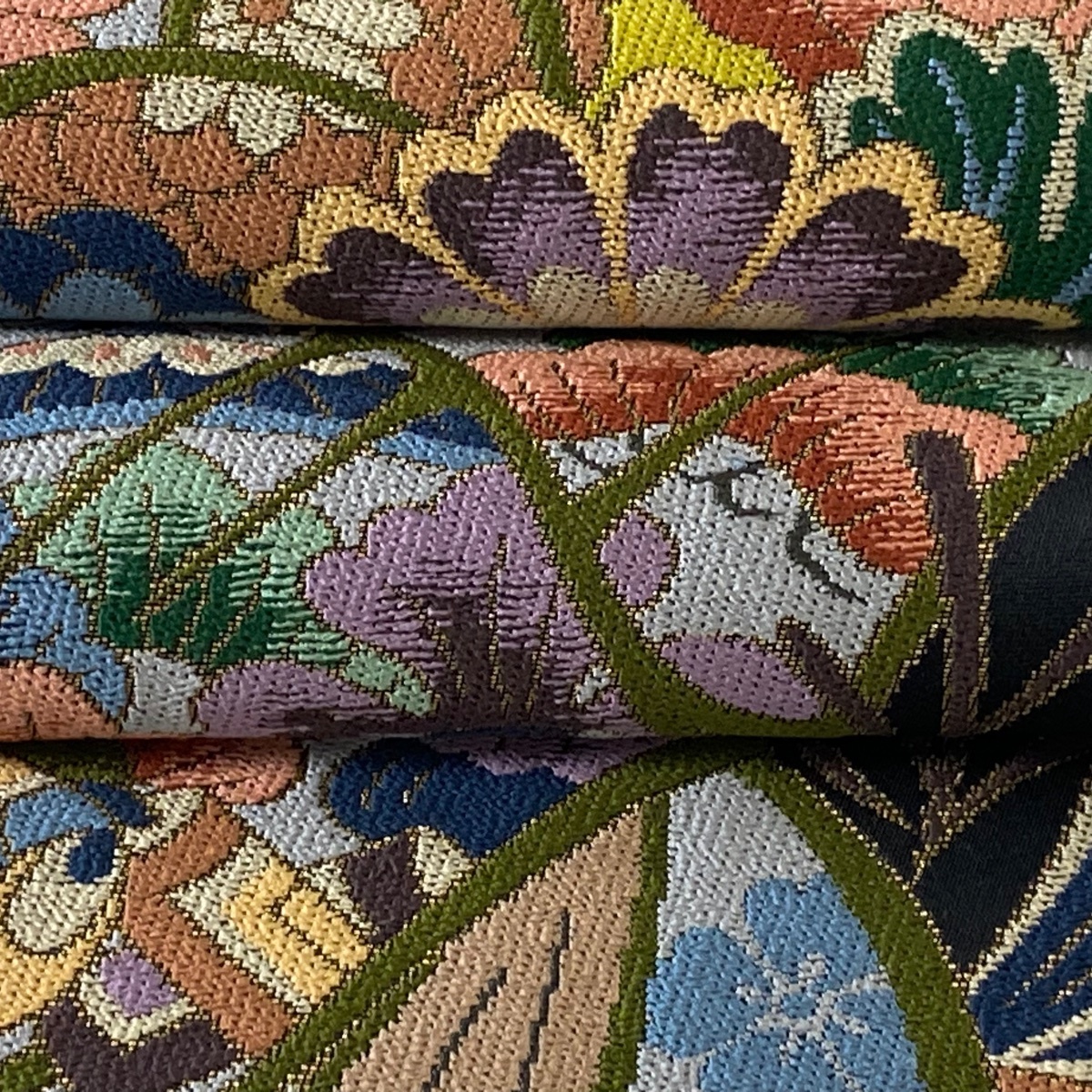 袋帯 美品 逸品 白綾苑大庭 落款 菊 笹 箔 墨色 六通 正絹 袋帯 美品 逸品 白綾苑大庭 落款 菊 笹 箔 墨色 六通 正絹
