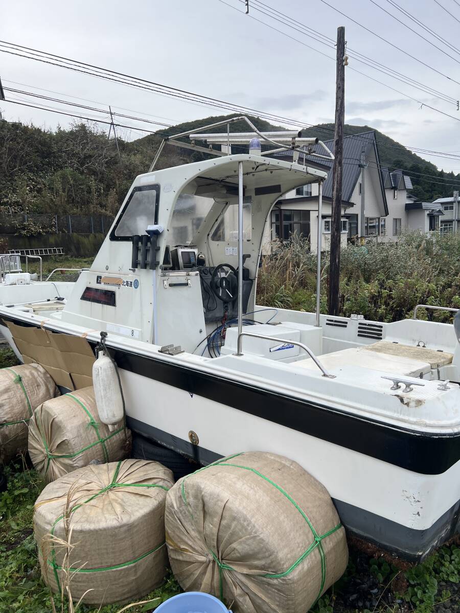 B162【中古】フィッシングボート ヤマハUF-23 船外機 ヤマハ B162【中古】フィッシングボート ヤマハUF-23 船外機 ヤマハ