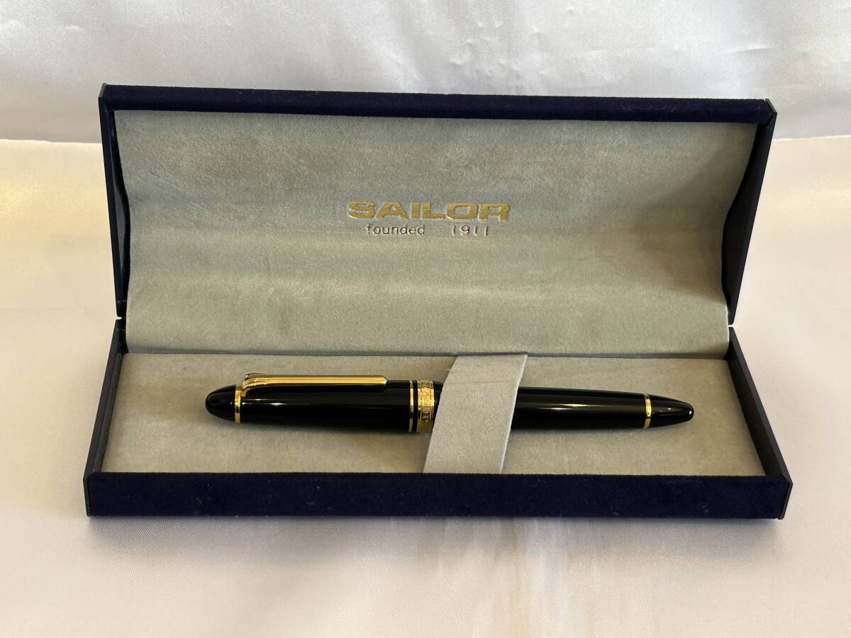 SAILOR セーラー 万年筆 ペン先14K 585 刻印 ジャンク扱い SAILOR セーラー 万年筆 ペン先14K 585 刻印 ジャンク扱い