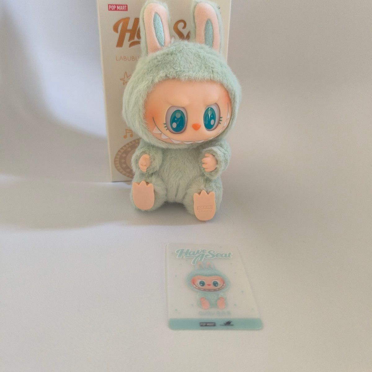 未使用 ququ ラブブポップマートpopmart Labubu Have a seat 未使用 ququ ラブブポップマートpopmart Labubu Have a seat