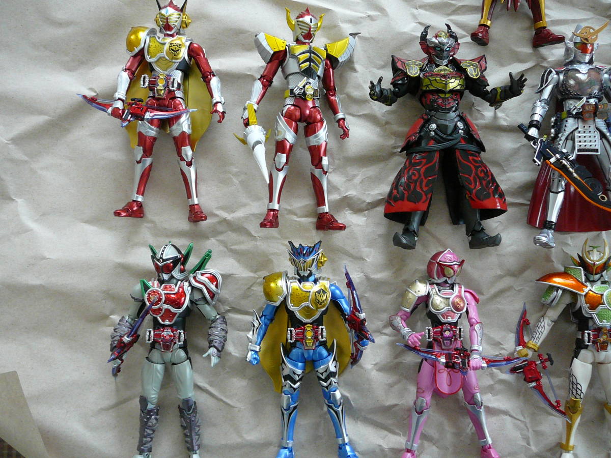 即決のみ未開封スイッチソフト付 フィギュアーツ 仮面ライダー鎧武