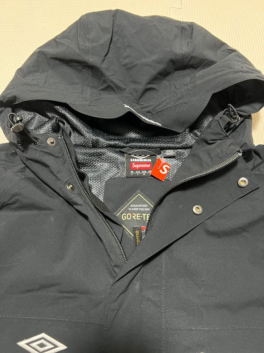 Supreme x Umbro GORE-TEX Hooded Jacket|Yahoo!フリマ(旧 Supreme x Umbro GORE-TEX Hooded Jacket|Yahoo!フリマ(旧