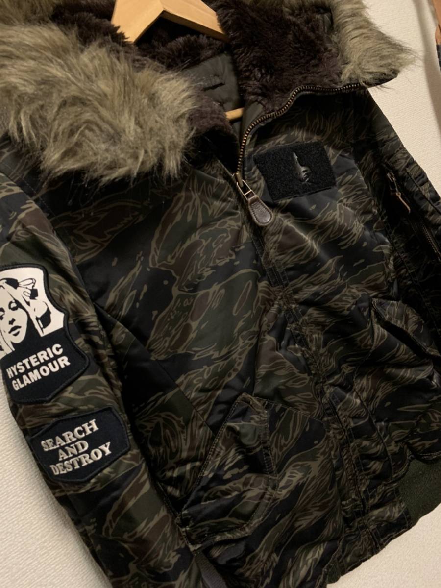 * price cut negotiations equipped * Hysteric Glamour N-2B camouflage camouflage Prima loft jacket *L794* beautiful goods * girl badge hysteric glamour protection against cold 