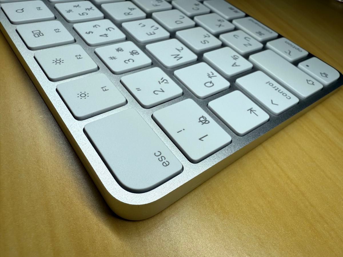 Apple 純正 Magic Keyboard シルバー touch id付き モデルA3118 Apple 純正 Magic Keyboard シルバー touch id付き モデルA3118