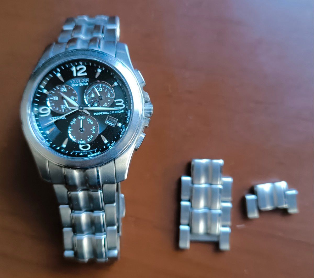 ●CITIZEN アテッサ エコドライブ クロノグラフ ソーラー 稼動品 シチズン CITIZEN エコドライブ クロノグラフ アテッサ ATV53