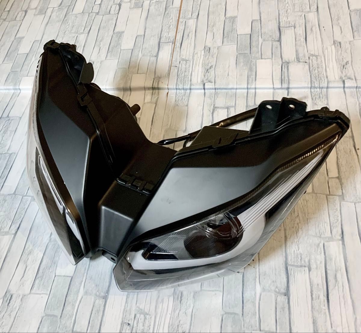 新品 NINJA250 EX250L ZX-6R用 カスタムLEDヘッドライト 白眉+ 新品 NINJA250 EX250L ZX-6R用 カスタムLEDヘッドライト 白眉+