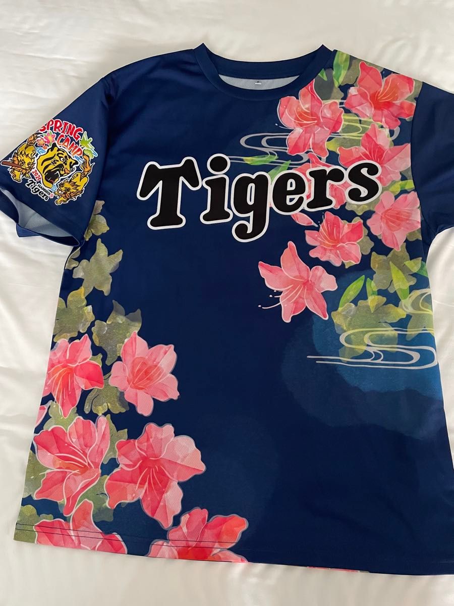 阪神タイガース2025沖縄キャンプ限定シークレットTシャツ 22藤川 阪神タイガース2025沖縄キャンプ限定シークレットTシャツ 22藤川