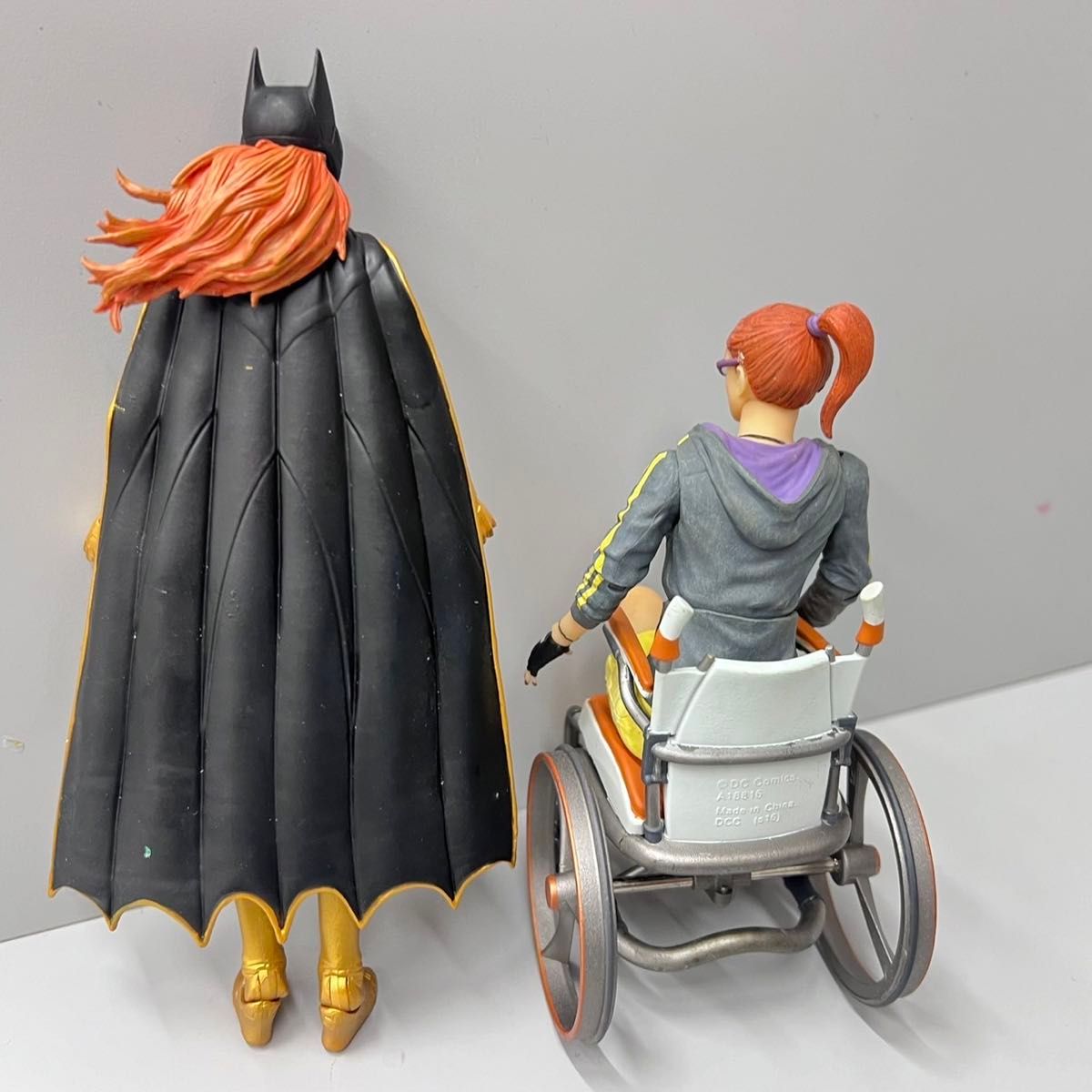 バットマン アーカム・ナイトバットガール&オラクル2パック バットマン アーカム・ナイトバットガール&オラクル2パック