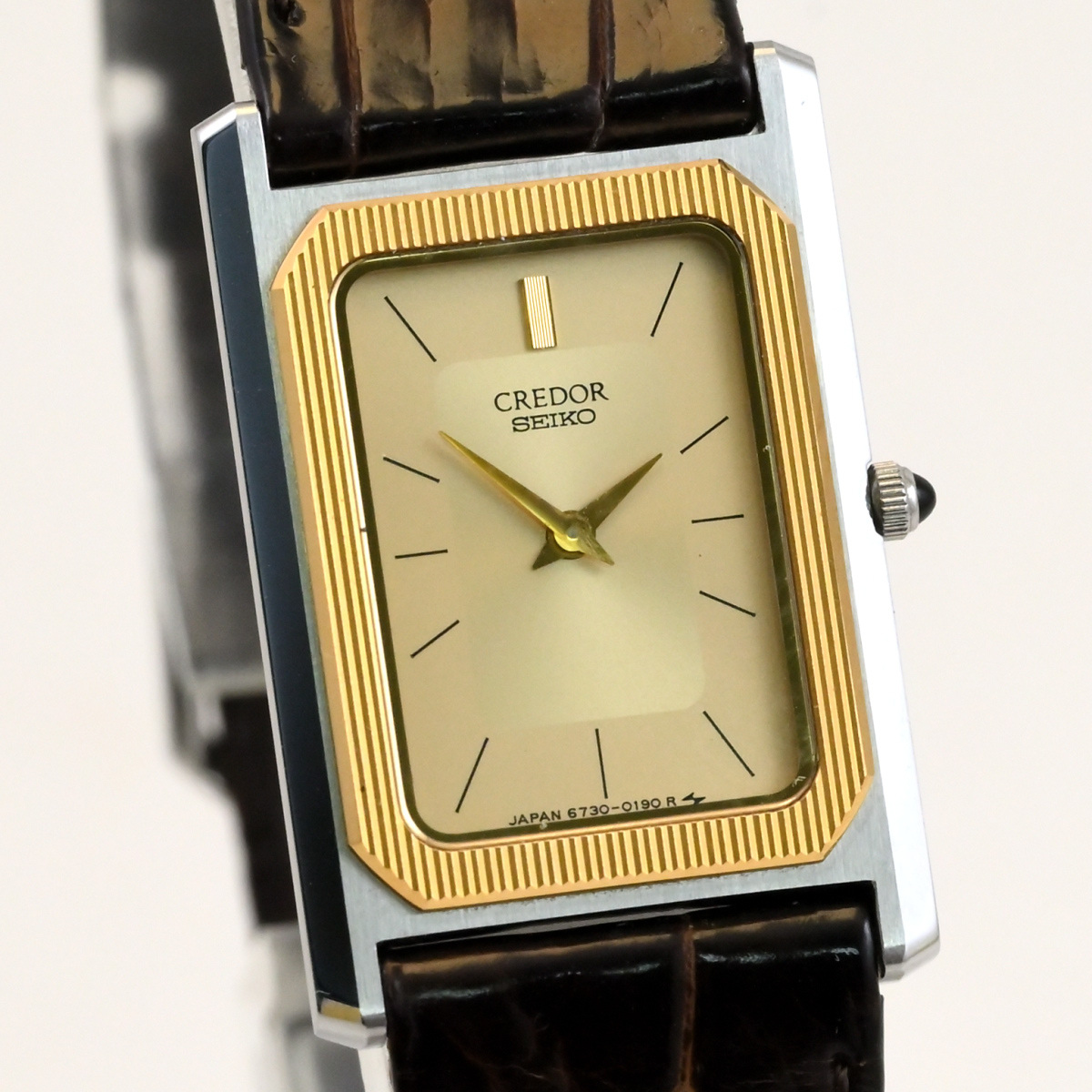 美品 【SEIKO】 セイコー CREDORクレドール タンクシェイプ 薄型 美品 【SEIKO】 セイコー CREDORクレドール タンクシェイプ 薄型