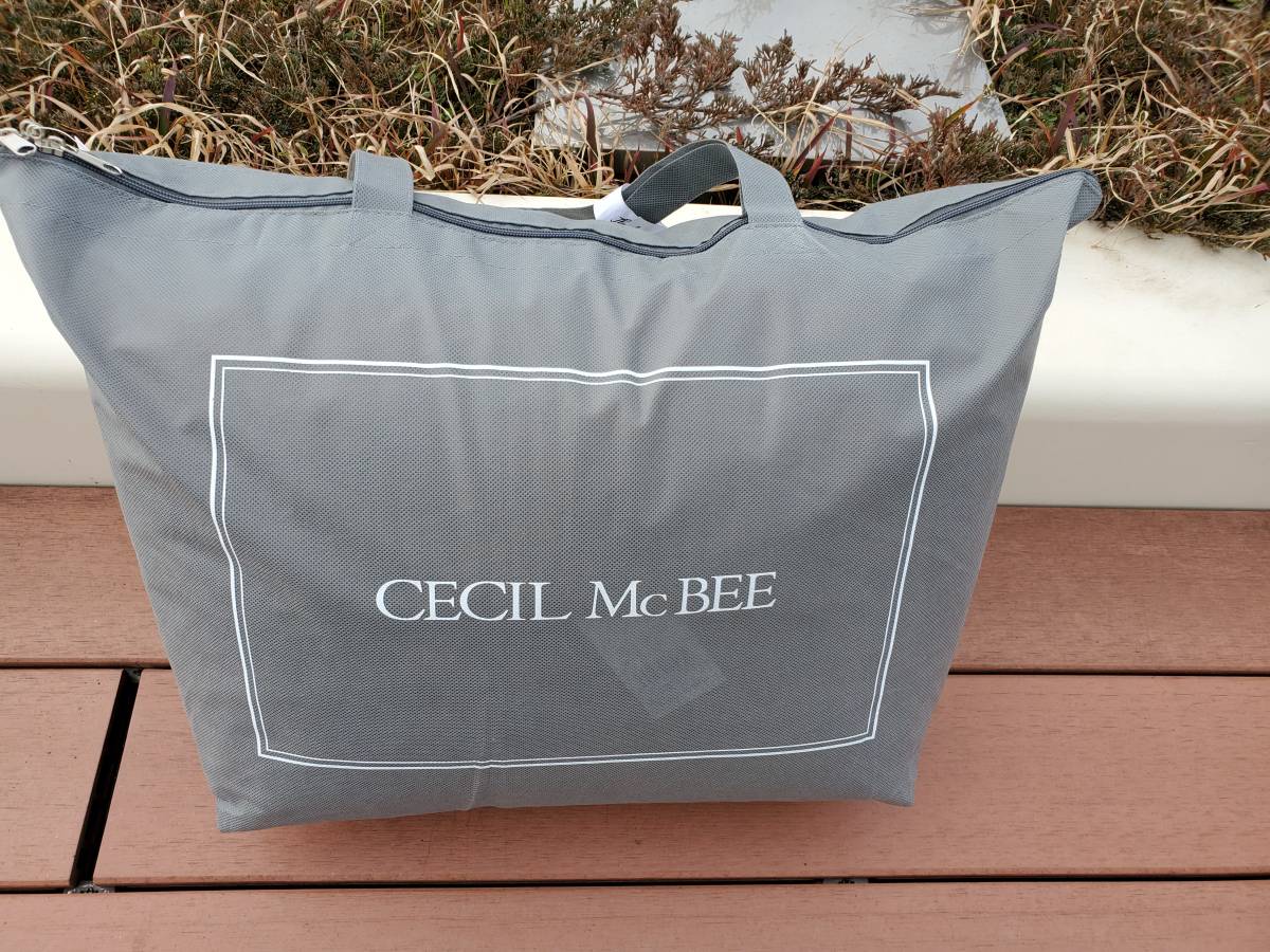 CECIL McBEE レディース スカート パンツ シャツ セシルマクビー　福袋　5万円相当_開封済み　新品