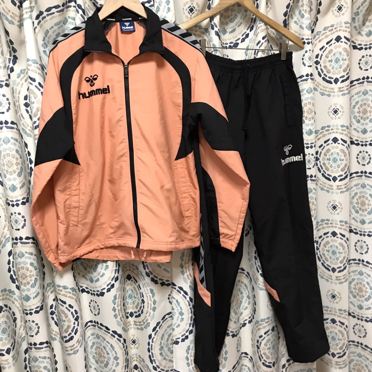 新品本物】 ヒュンメル hummel ウインドブレーカー上下 上下