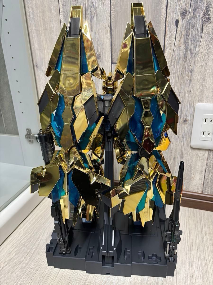 ユニコーンガンダム03 フェネクス PG パーツ未確認 ジャンク PG 1/60 RX-0 ユニコーンガンダム3号機 フェネクス PG 塗装