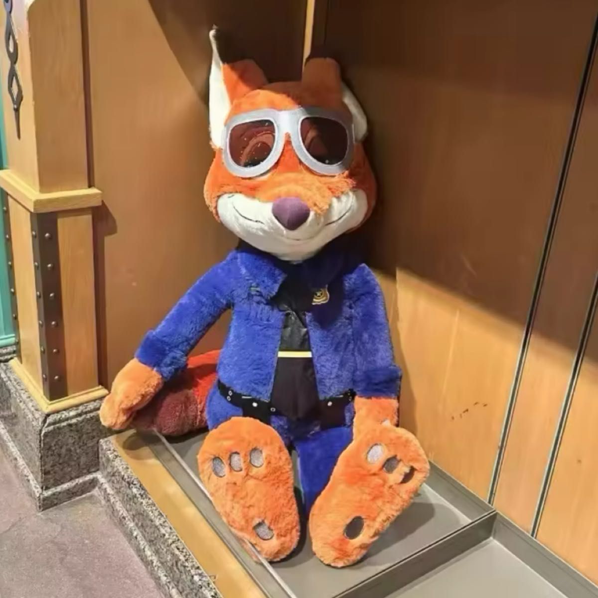上海ディズニー ズートピア ニックぬいぐるみ ニック巨大 上海ディズニー ズートピア ニックぬいぐるみ ニック巨大