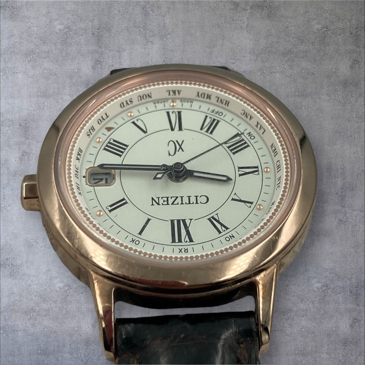 CITIZEN xC デイト ピンクゴールド ラウンド ソーラー CITIZEN xC デイト ピンクゴールド ラウンド ソーラー