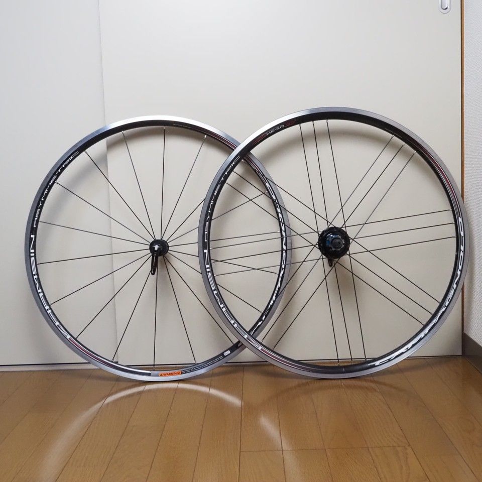 カンパニョーロ カムシン アシンメトリック G3 クリンチャー