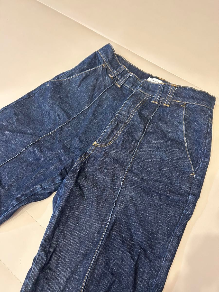 Ameri vintage】センタープレスストレートデニム サイズ26 Ameri vintage】センタープレスストレートデニム サイズ26
