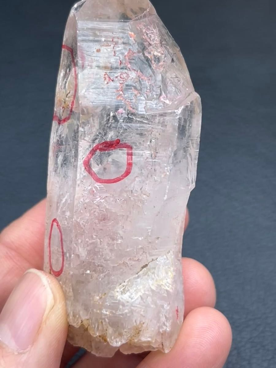 レア★天然水入り水晶原石 エレスチャル水晶 ポイント 気泡入り 希少 標本 置物