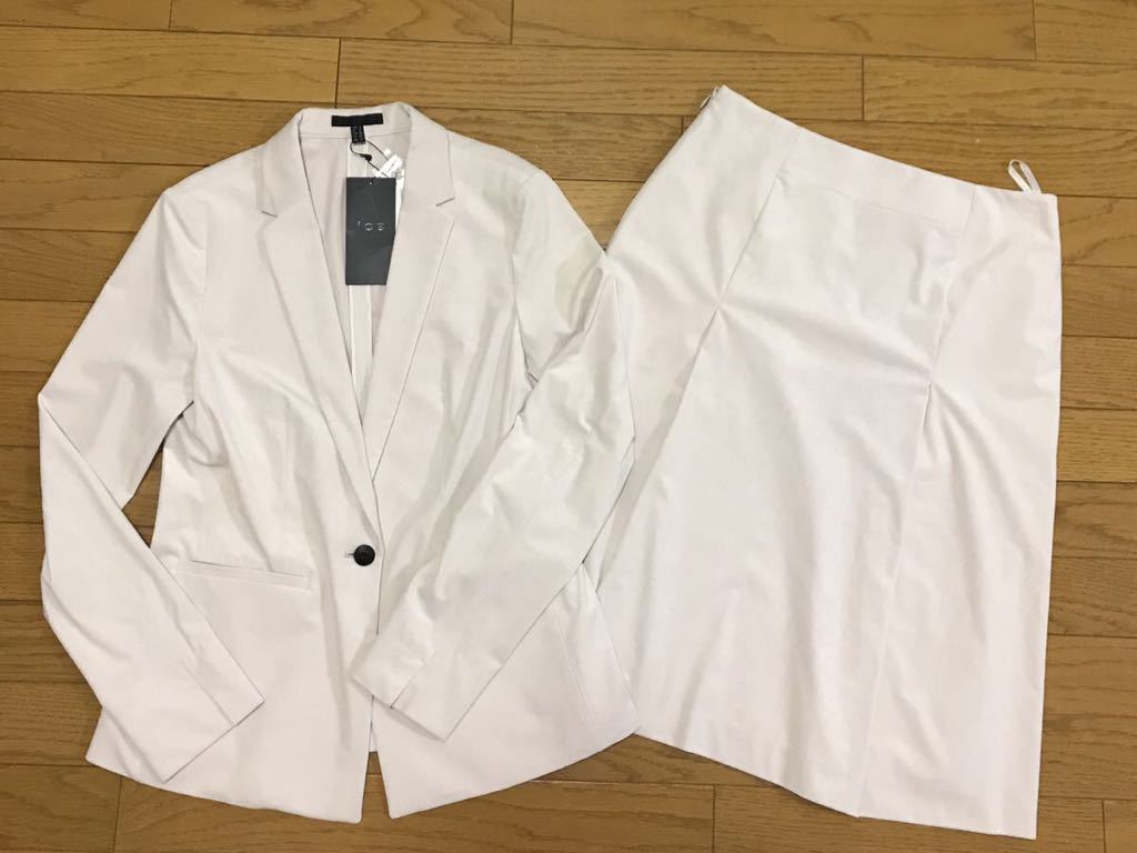 送料無料□タグ付新品□ICB アイシービー ピンクベージュ スーツ