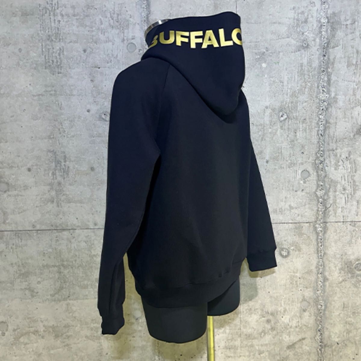 ニューエラ フーディ オリックス バファローズ『B × NEW ERA ニューエラ フーディ オリックス バファローズ『B × NEW ERA