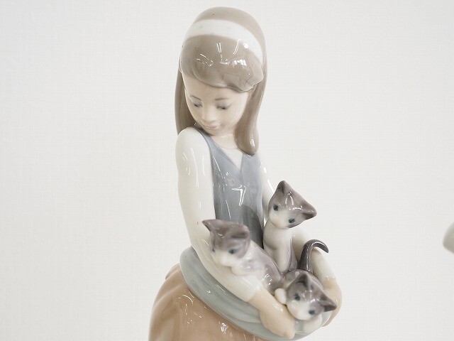 リヤドロ LLADRO 3点 1309 少女と猫/少女と花/少女と子羊/ 陶器 リヤドロ LLADRO 3点 1309 少女と猫/少女と花/少女と子羊/ 陶器
