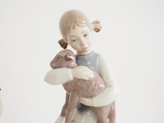 リヤドロ LLADRO 3点 1309 少女と猫/少女と花/少女と子羊/ 陶器 リヤドロ LLADRO 3点 1309 少女と猫/少女と花/少女と子羊/ 陶器
