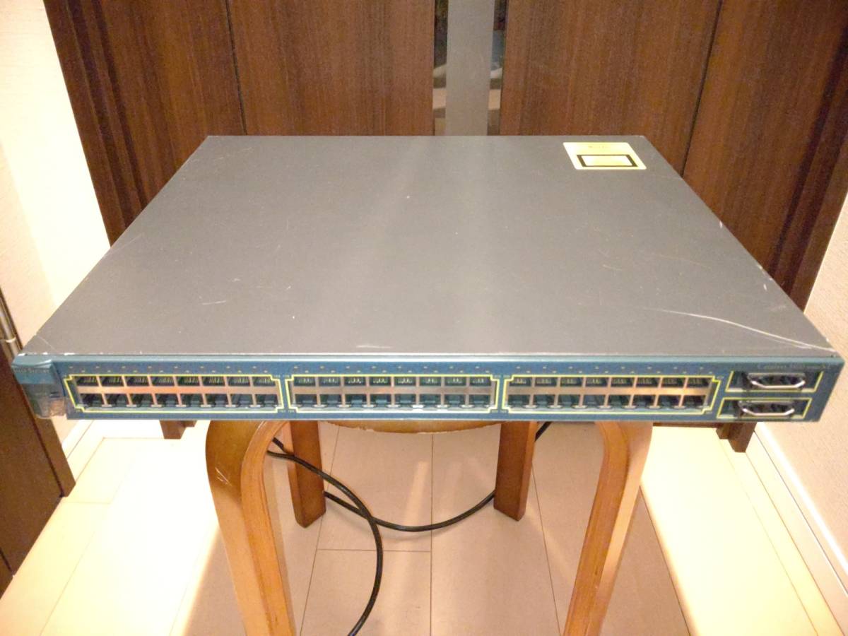 Cisco Catalyst 3500 Series XL 24 PORT SWITCH 2x Cisco base-sx 850nm LASER 