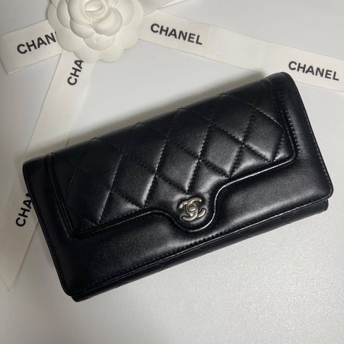 2450】CHANEL シャネル ダイアナフラップ マトラッセ ココロック 2450】CHANEL シャネル ダイアナフラップ マトラッセ ココロック