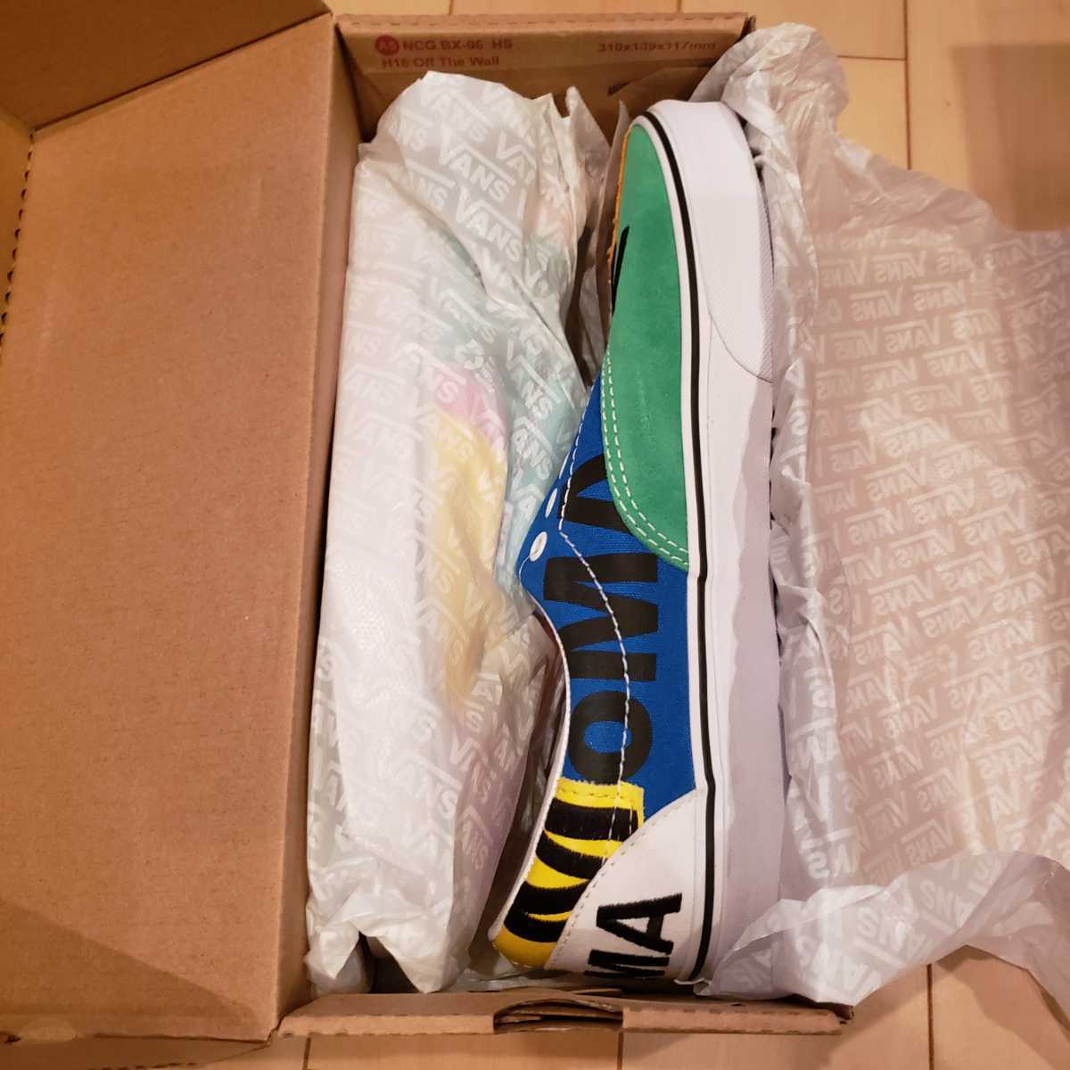 27.0 MoMA and VANS era sneakers US9 新品 アメリカ 限定 日本未発売 design store ヴァンズ バンズ モマ マルチカラー multicolor