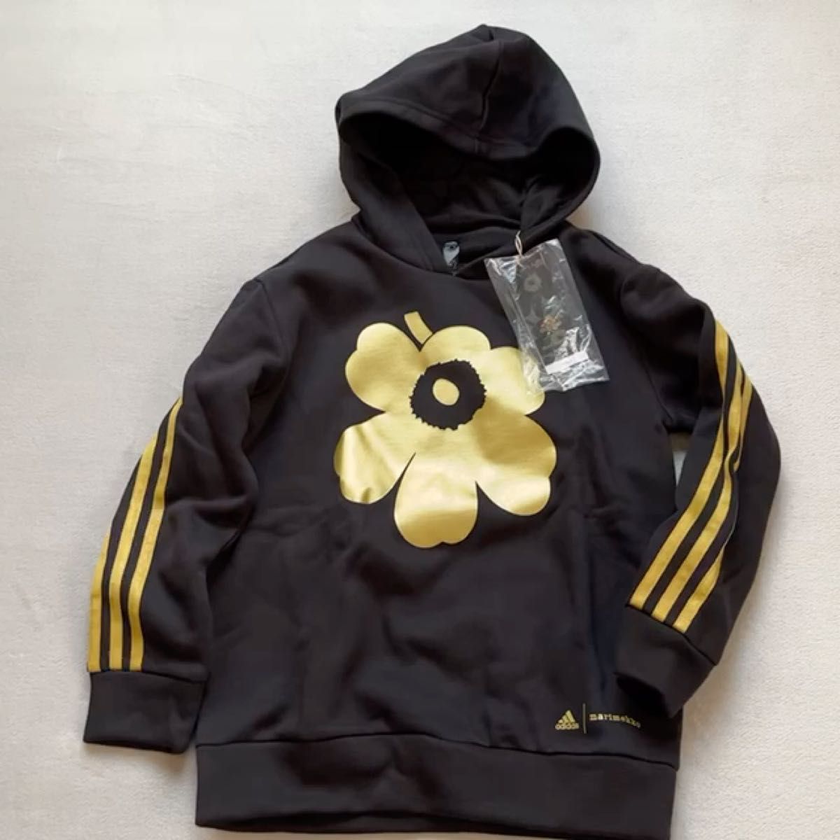 アディダス マリメッコ フーディ adidas Marimekko HOODY キッズ 140 ゴールデンフラワー ブラック 新品
