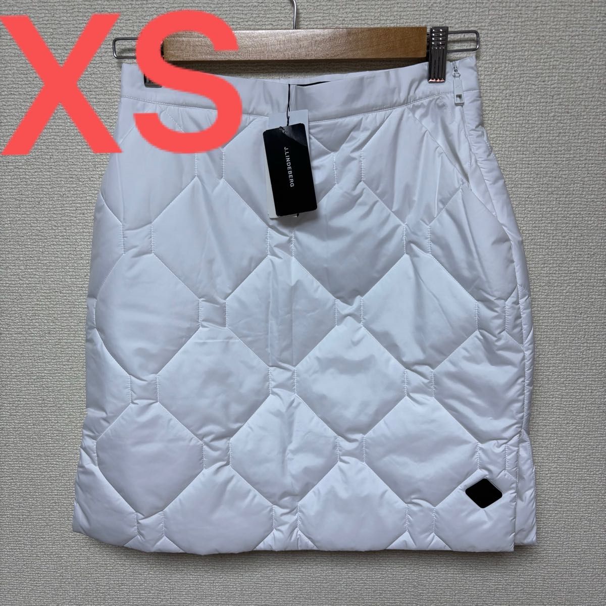 新到着 J GOLF ダウン キルティング スカート ウェア ゴルフ LINDEBERG レディースウェア